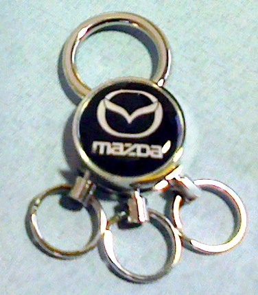 �}�c�_�@MAZDA�@3�A�L�[�����O