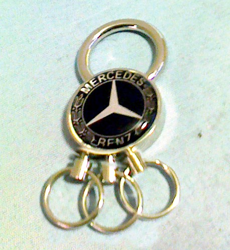 �����Z�f�X�x���cMercedes-Benz�u���b�N�@3�A�L�[�����O