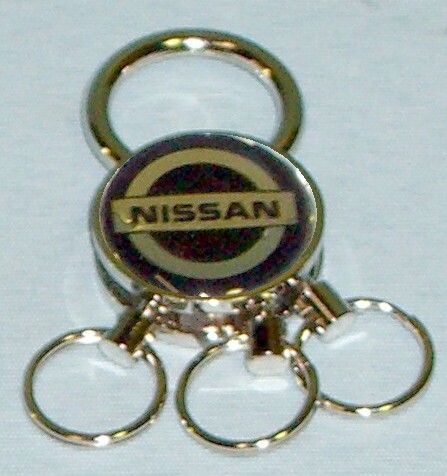 �j�b�T��NISSAN�@3�A�L�[�����O