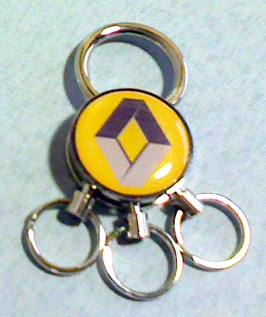 ���m�[�@RENAULT�C�G���[�@3�A�L�[�z���_�[