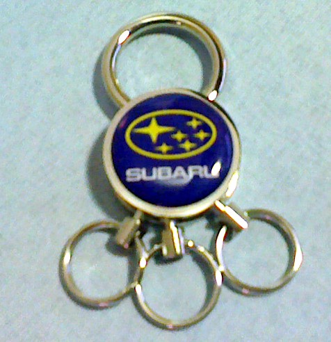 �X�o��SUBARU�@3�A�L�[�z���_�[