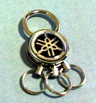 YAMAHA���}�n�@�u���b�N�@3�A�L�[�z���_�[